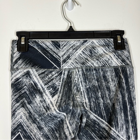 Lululemon Wunder Under Crop NYC Soul Cycle Leggings Size 4 - Picture 8 of 11